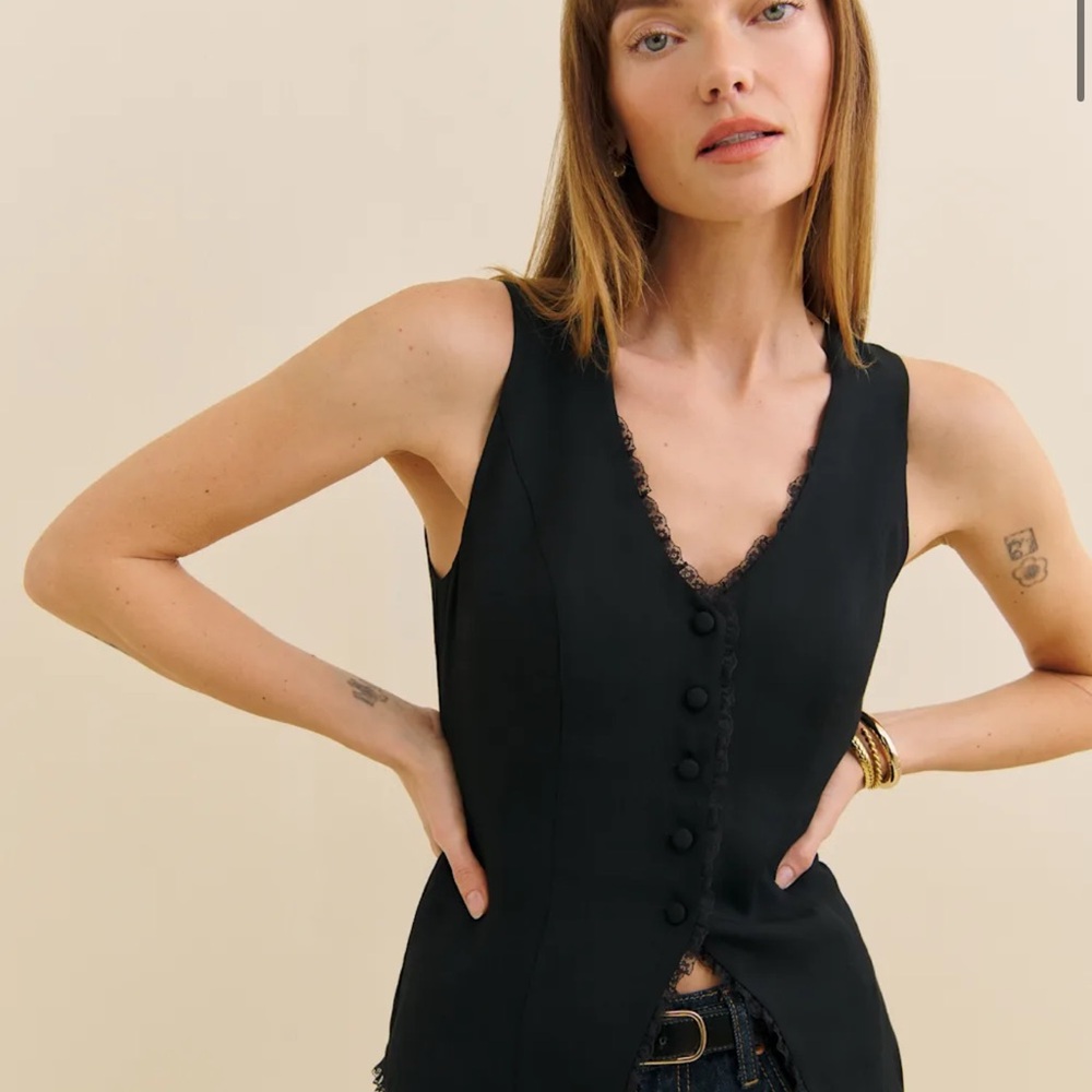 Reformation Black Skylar Top